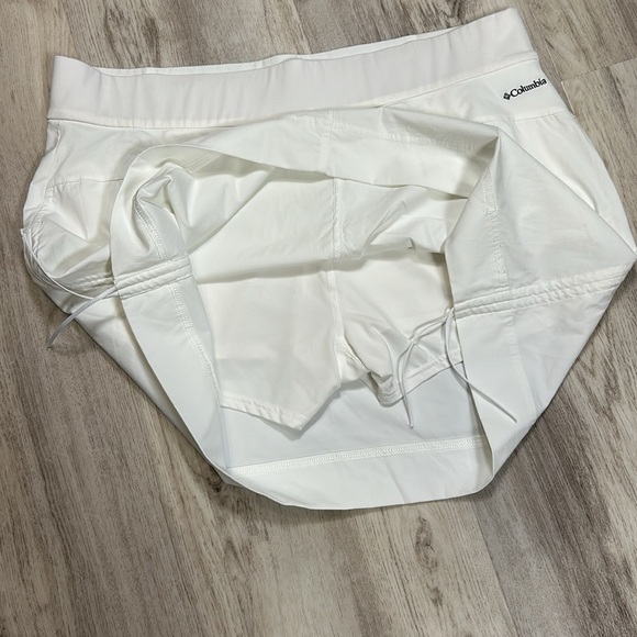 Columbia Anytime Athletic Performance Ruched Skirt w/ Built-In Shorts Skort / XL - Picture 3 of 8